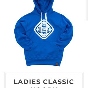 Muskoka bear wear hoodie